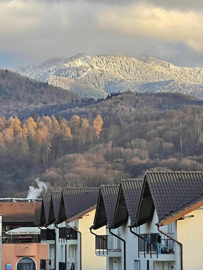N & G Apartments Risnov Bagian luar foto