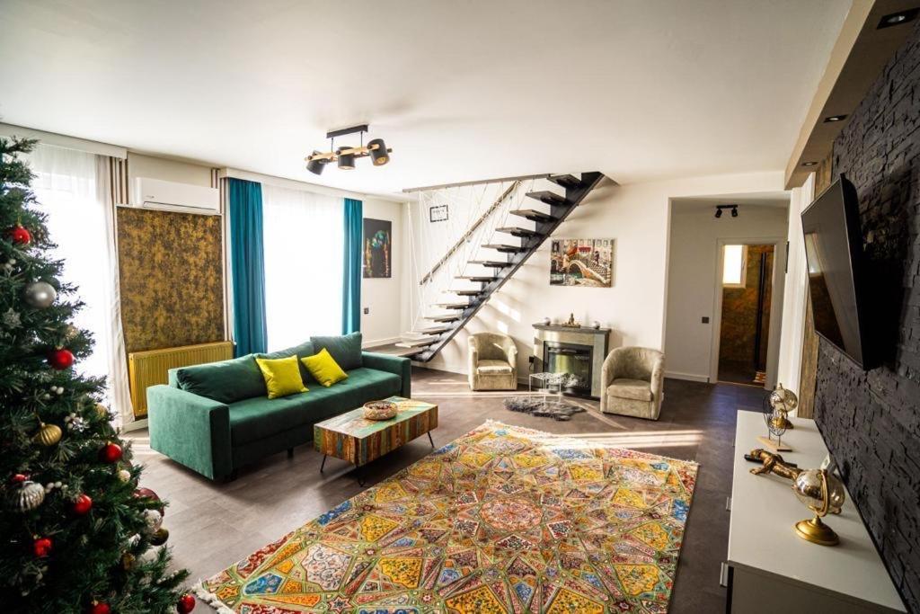 N & G Apartments Risnov Bagian luar foto